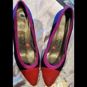 GUC VINTAGE CARESSA MULTI COLOR SUEDE HEELS 7.5